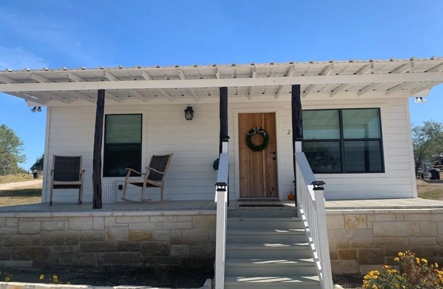 The Ranch@Fredericksburg - Carriage House - 1BD/1BA