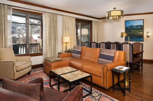 The Ritz-Carlton, 3 BR Residence 8212: Ski-in/Ski-out Resort in Aspen w/Mountain/Town view