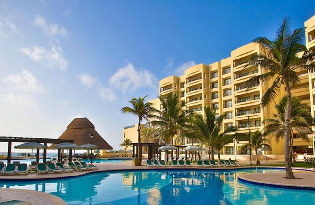 THE ROYAL SANDS, 2BR VILLA, CANCUN BEACH VACATION All-Inclusive optional