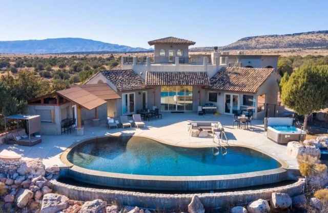 The Sanctuary at Sacred Mesa - Luxury Sedona Home with Red Rock Views!