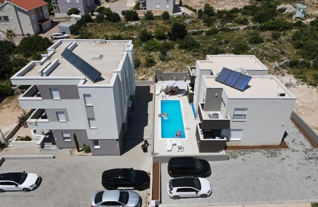The Sands Luxury Pool Aparthotel 5