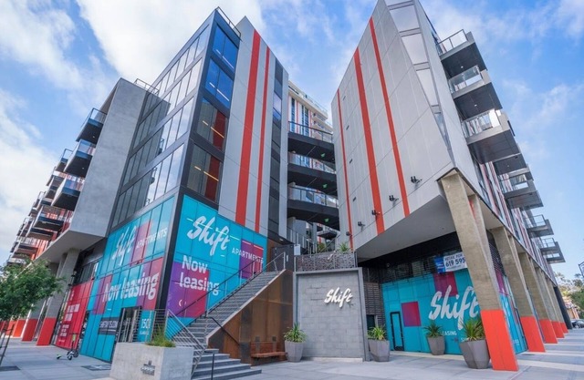 The Shift: Stylish 1-BR Apt with AC in Sunny San Diego – Comfort & Convenience!