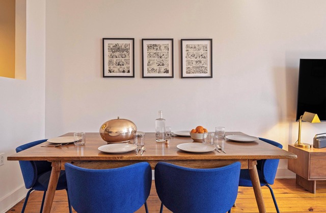 The Slant, a private apartment in a trendy neighbourhood of Montreal