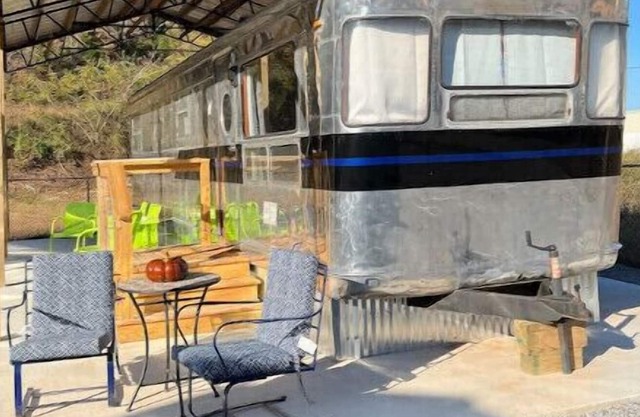 The Spartan Village - A Retro Trailer Coach Resort 1954 Royal Mansion #5