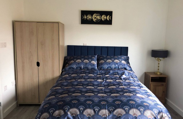 The Studio - Free Parking, Breakfast included