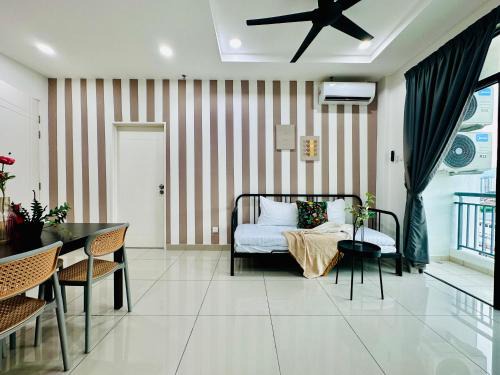 The Sun 1 or 3BR Bayan Lepas 4 to 10 pax WL