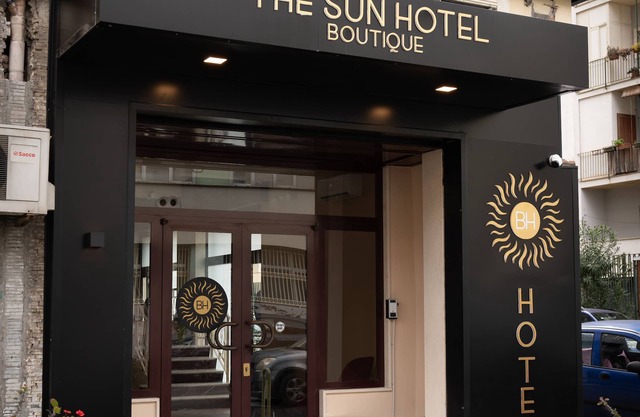 The Sun Hotel Boutique Naples