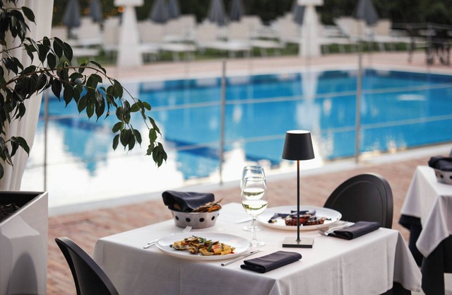 The Sydney Hotel