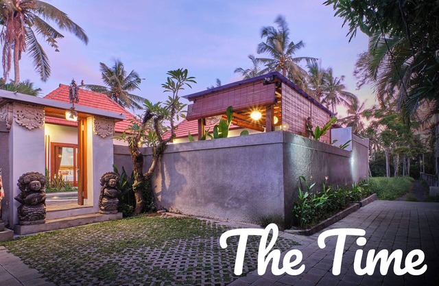 The Time Ubud, private pool villa, peaceful location and convenient