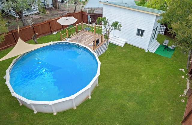 The Tiny Oasis: Luxe Stay with Deck & Private Pool