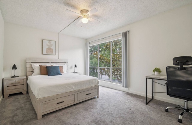 The Trails B210 I Spacious 1 Bed 1 Bath