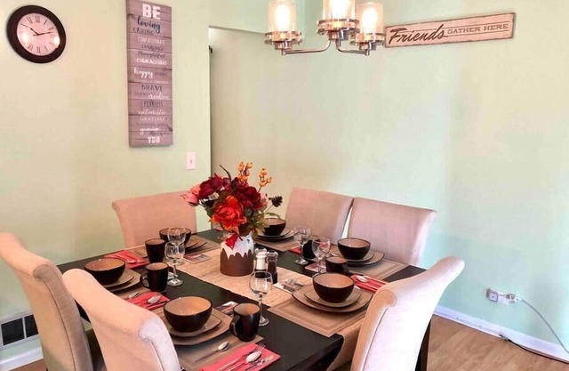 The Ultimate Escape. Unpack, Relax, Enjoy!Sleeps14