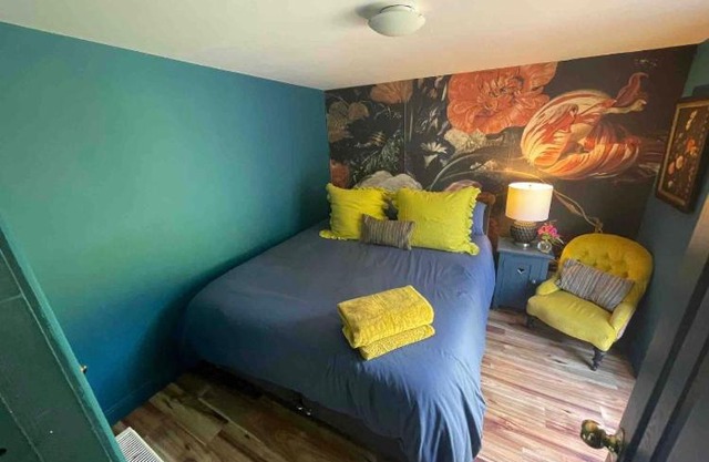 The Welcome Snug