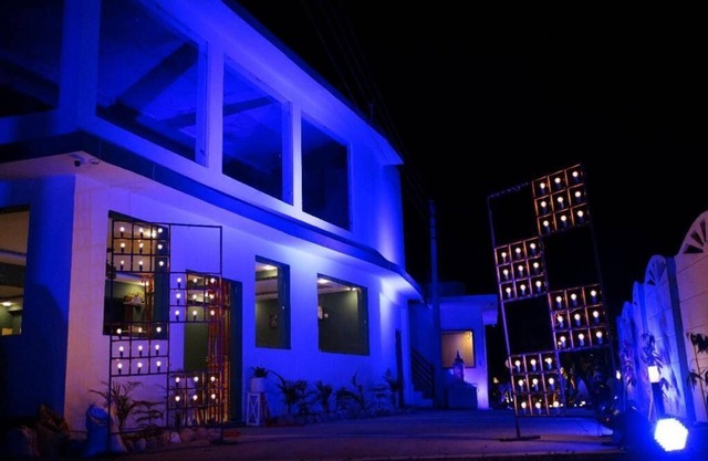 THE WHITE OAK CORBETT SPA & RESORT