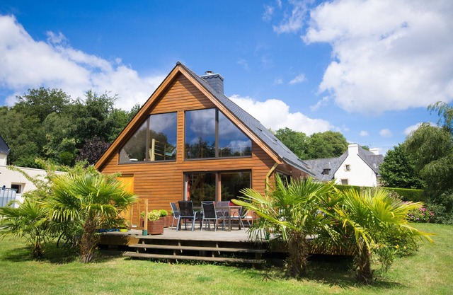 The Wooden Jewel and Its Wellness Area