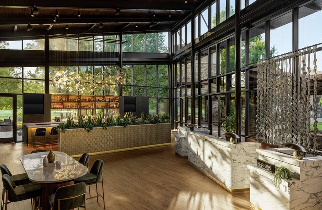 The Woodlands Resort, Curio Collection by Hilton