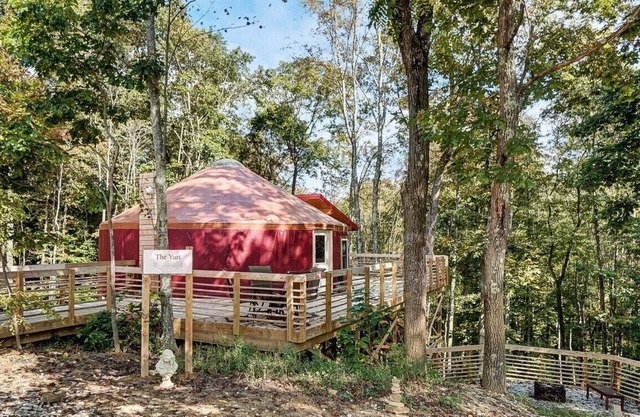 The Yurt- Canopy Ridge Cabins
