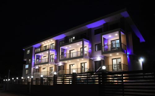 Theano Luxury Suites Nikiti