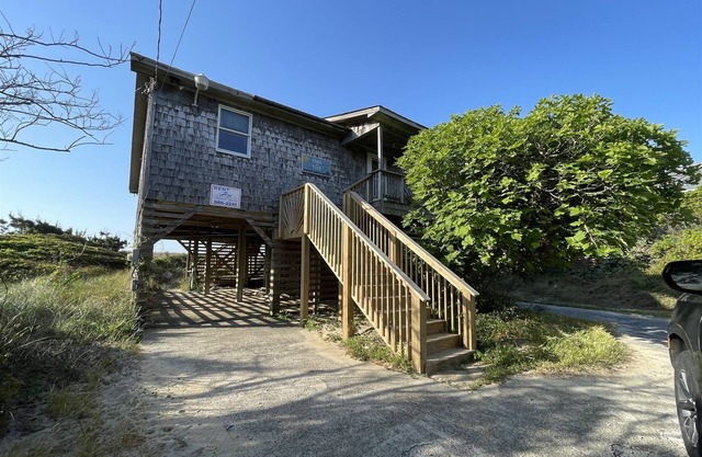 They say it's all about the location.Well look no further than Time & Tide!