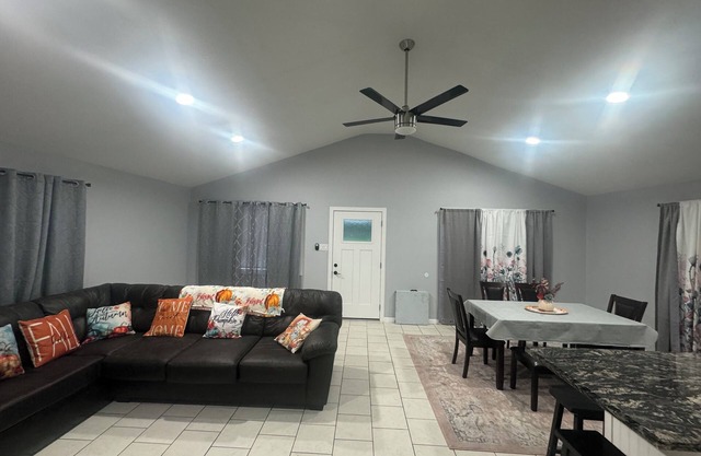 This charming three-bedroom, two-bathroom home is perfect for your weekend!