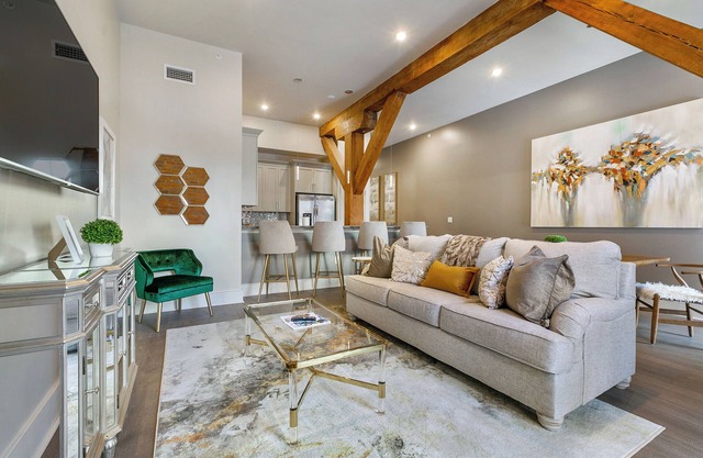 ⚜️THIS IS IT! Downtown Location & Luxury GLAM MEETS HISTORIC CHARMER LG Balcony City Views!