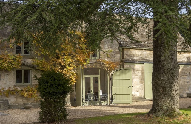 This property is one of two adjacent cottages that have been fully refurbished.