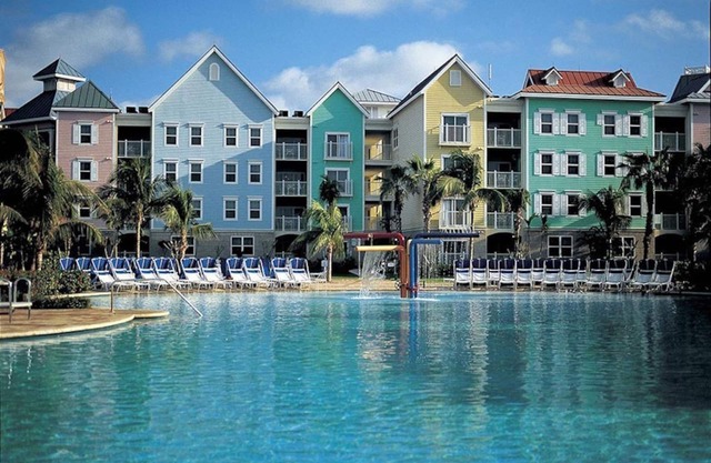 Three bedroom at the beautiful Harborside at Atlantis- water park included!