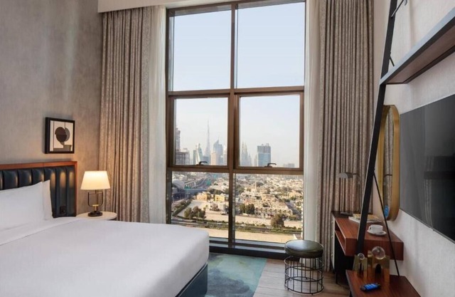 Three Bedroom Apartment Near Gymnation Bur Dubai By Luxury Bookings