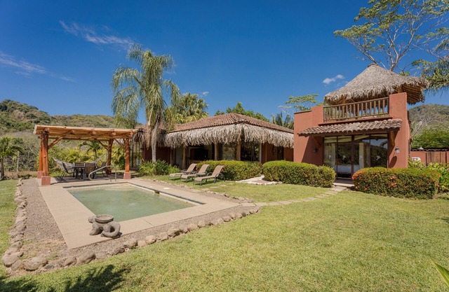 Three Bedroom Villa - Amapola