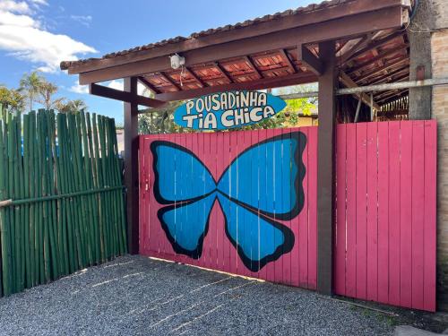 Tia Chica Camburi
