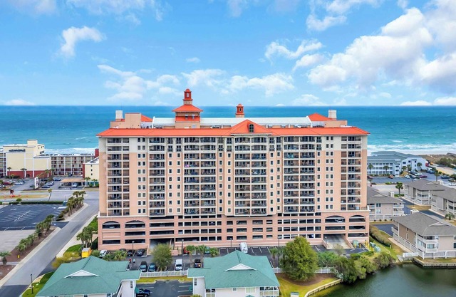 Tilghman Resort Sea View w Lazy River & Indoor Pool