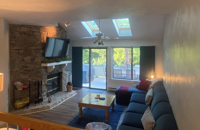 Time to book that summer getaway! 15% discount for weekly rentals.