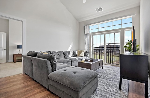 Time to Relax/Cozy Old Town LOFT