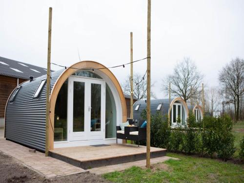 Tiny Home in Oirschot next to forest