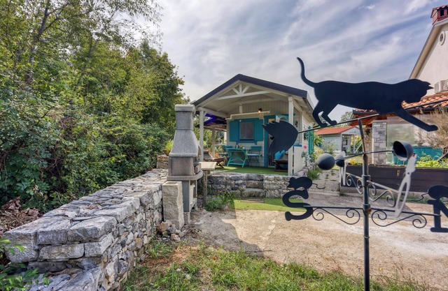Tiny House Mona Lisa, Štanjel, Slovenia