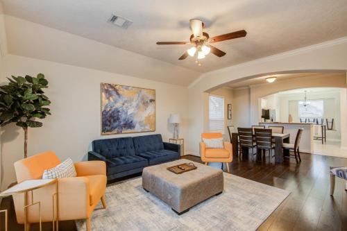 Tomball Summer Special, fast Wifi, Pets allowed