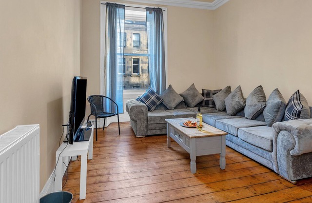 Tony Asga - Jasmine Apartment