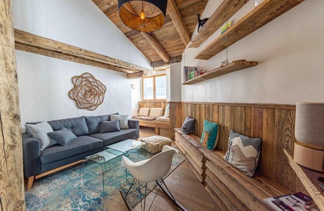 Top floor appartment, ski in ski out, superb view
