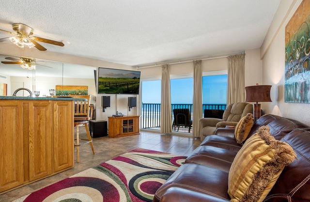 Top Floor Oceanfront Suite for 4 on No Drive Beach in Daytona Beach FL