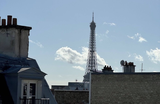Top floor Paris studio - view of rooftops and monuments