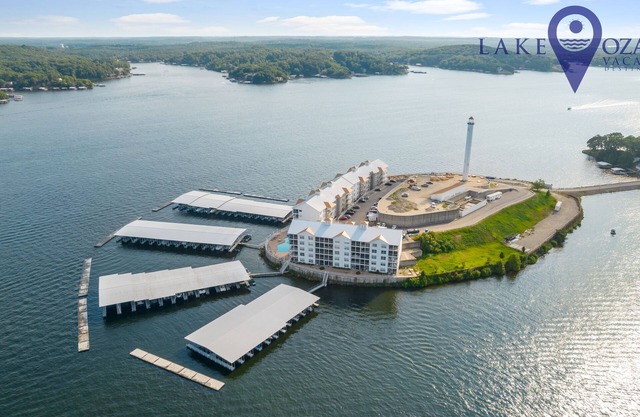 TOP-FLOOR PLEASE! Elevator Up! No noise above @ IslaDelSol: Pool, Fire-Pit, Dock