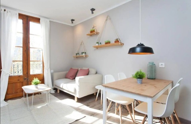 Tourist apartment in L'Eixample in Barcelona