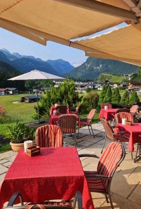 Tourist Hotel Boehm