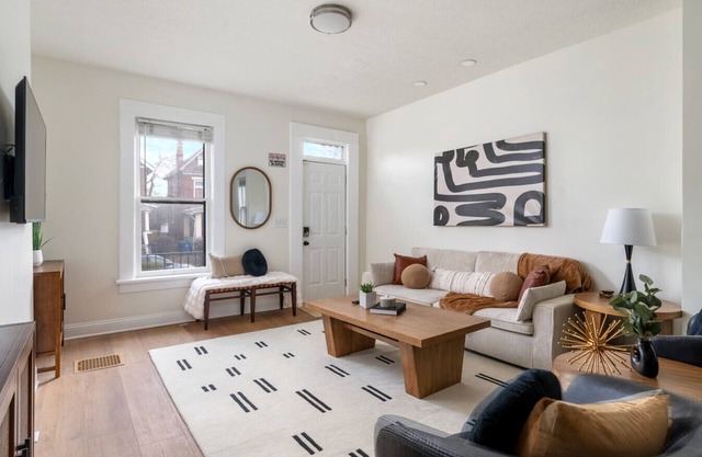 Townhome|Backyard|Patio|NCH