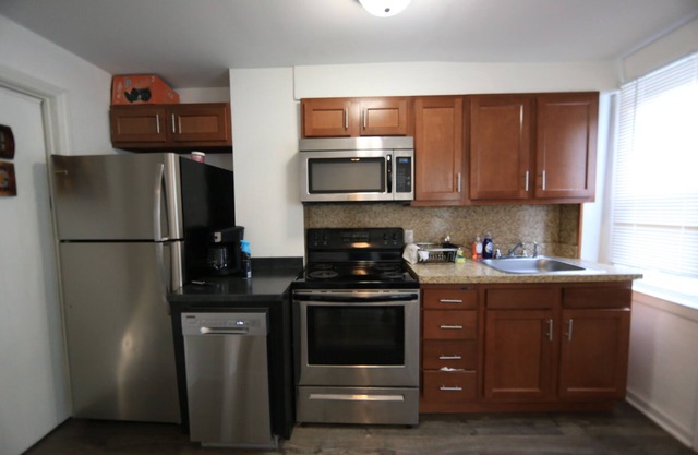 Townhouse in Elsmere/greater Philadelphia Area