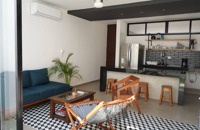 Townhouse With Private Pool