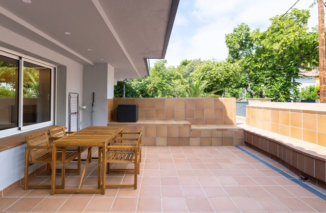 Tramuntana - Aparthotel with Swimming Pool