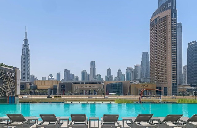 Tranquil 1BR Apartment in Downtown Dubai!