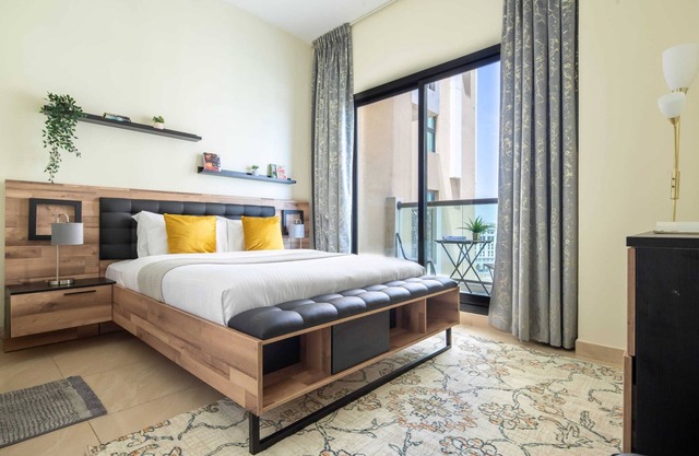 Tranquil 2BR Maid's Room w Partial Canal Views