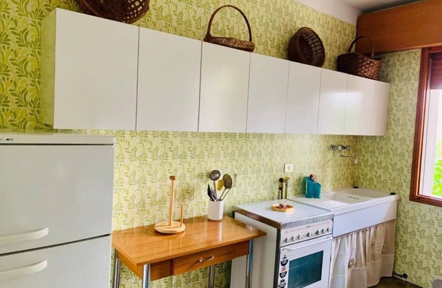 Tranquility Personified 1-bedroom apartment 500m from Borgo La Scola with WiFi